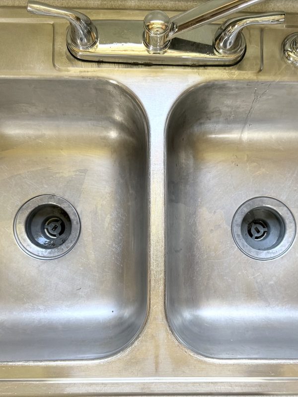 Kitchen sink in Worthington after cleaning